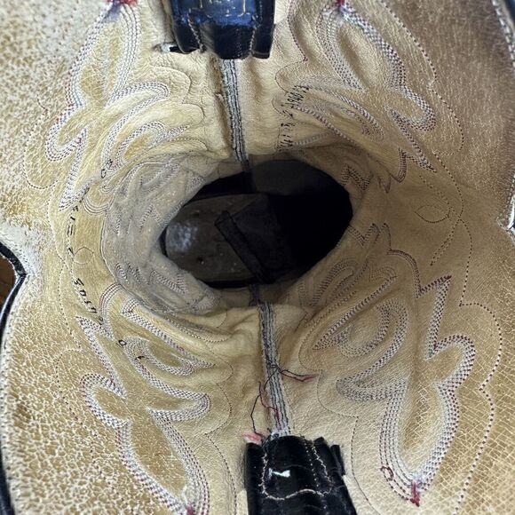 Vintage Amazonas Black Almond Toe Western Cowboy Boots, Sz. Mens 9, Womens 10.5 - Picture 10 of 15